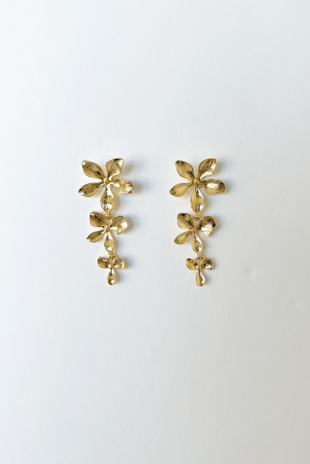 Sloan Triple Flower Dangle Earrings - fab'rik