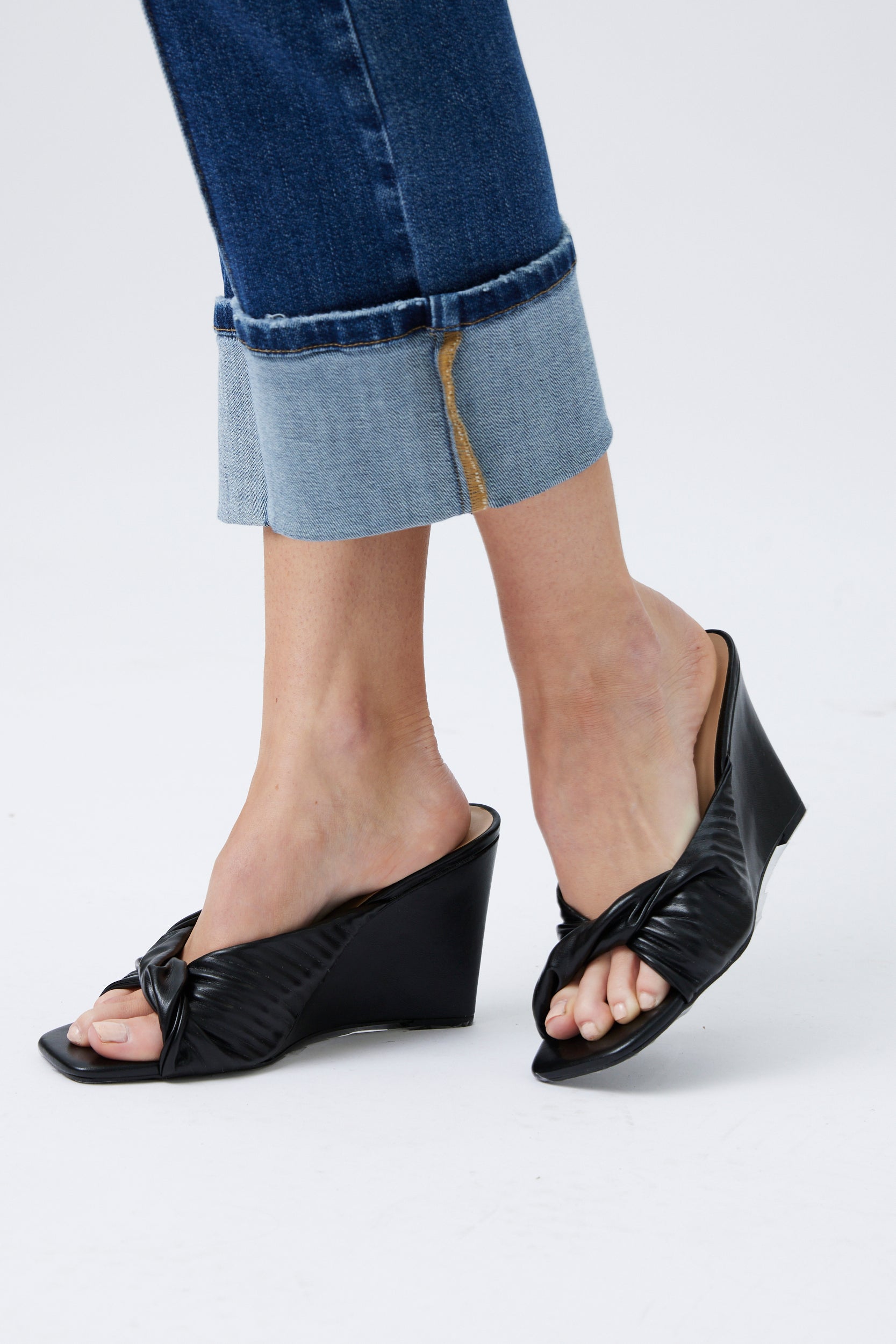 Publisher Twist Detail Wedge - fab'rik