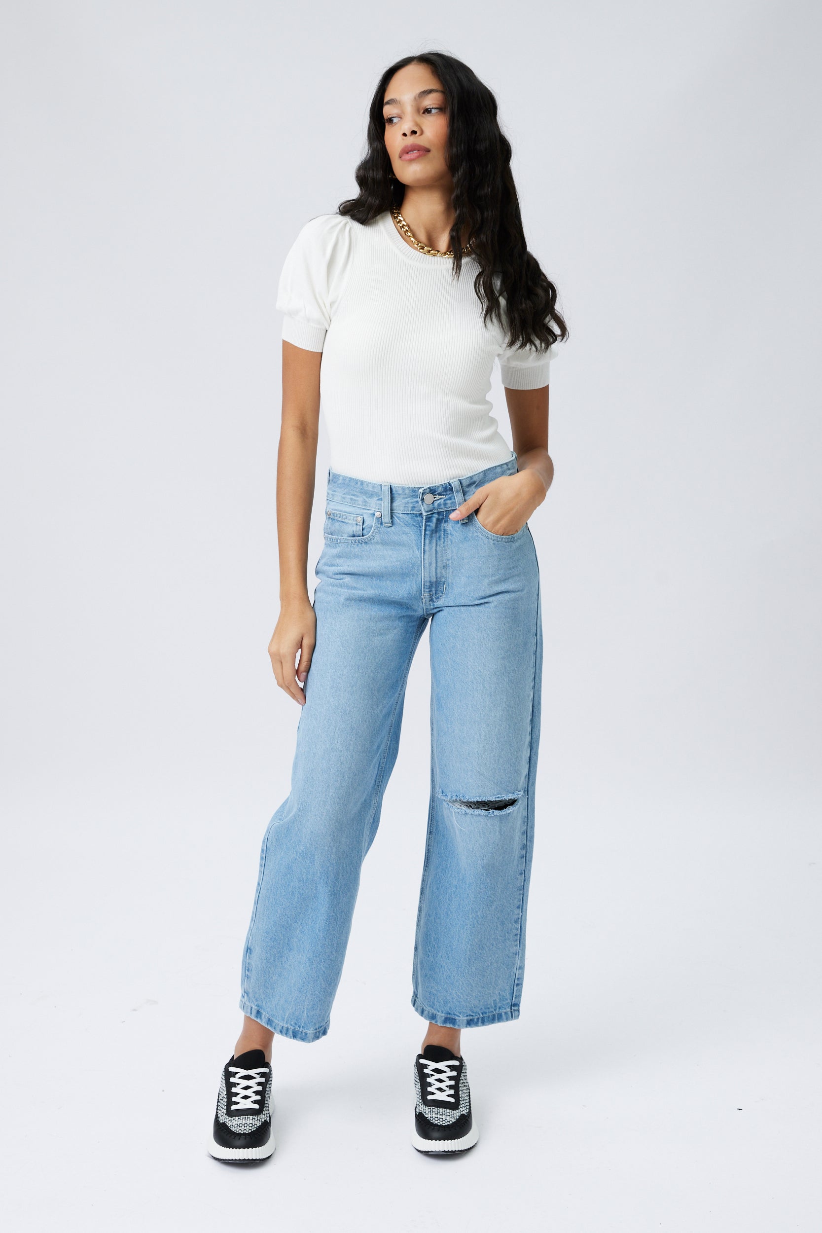 Mid Rise Skater Jeans | Distressed and On-Trend – fab'rik