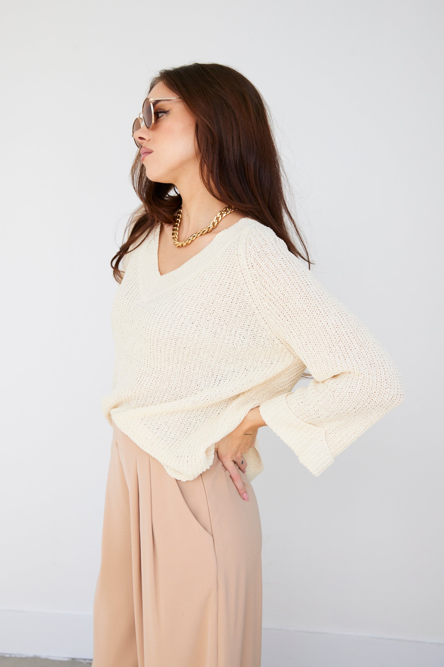 Carlos Lightweight V Neck Sweater - fab'rik