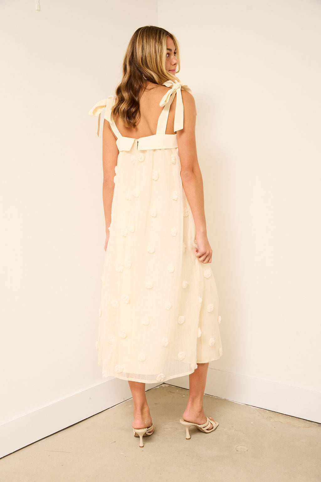 Angelina Floral Embroidery Shoulder Tie Midi Dress