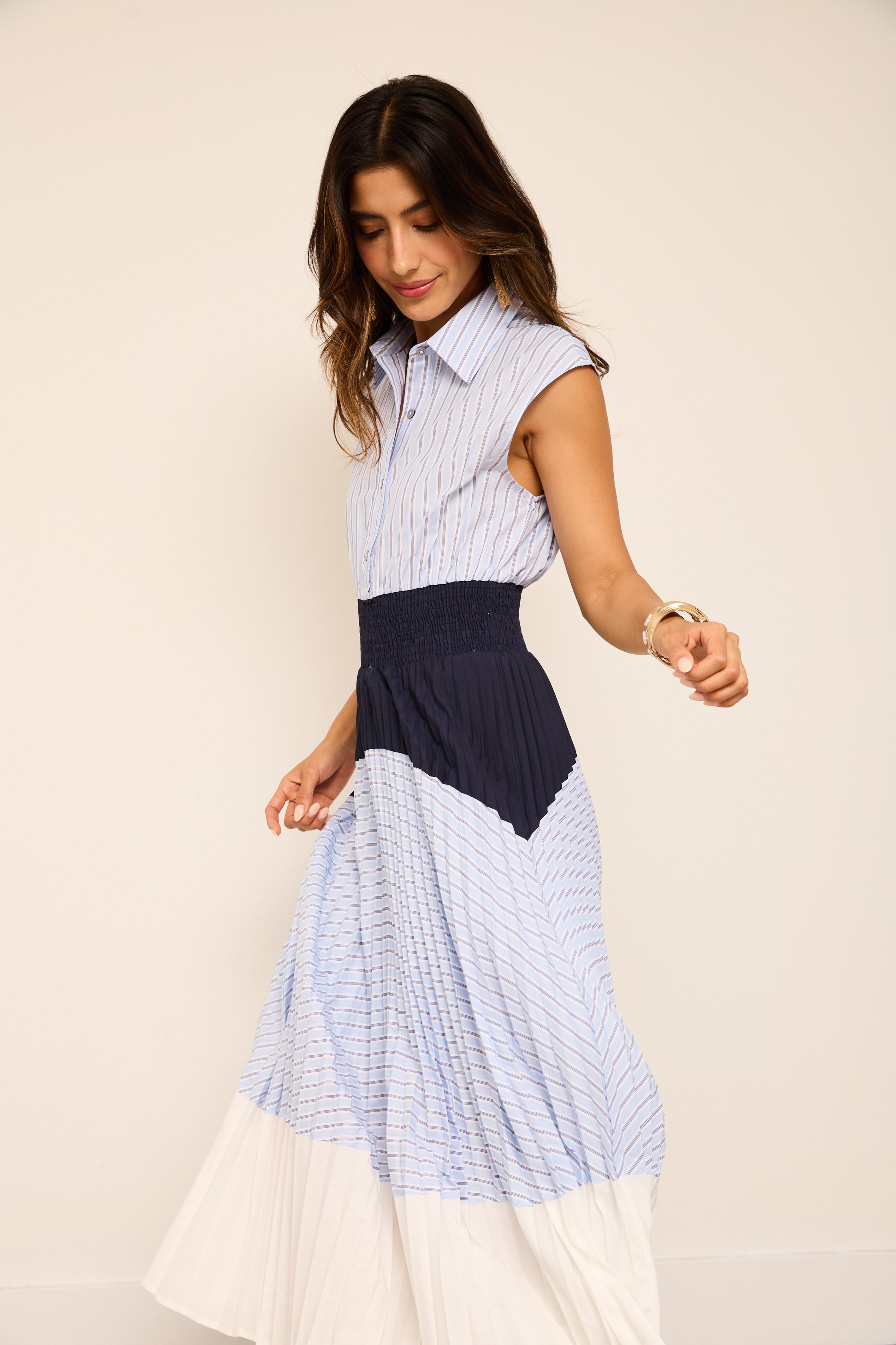 Anne Collared Pleated Midi Dress