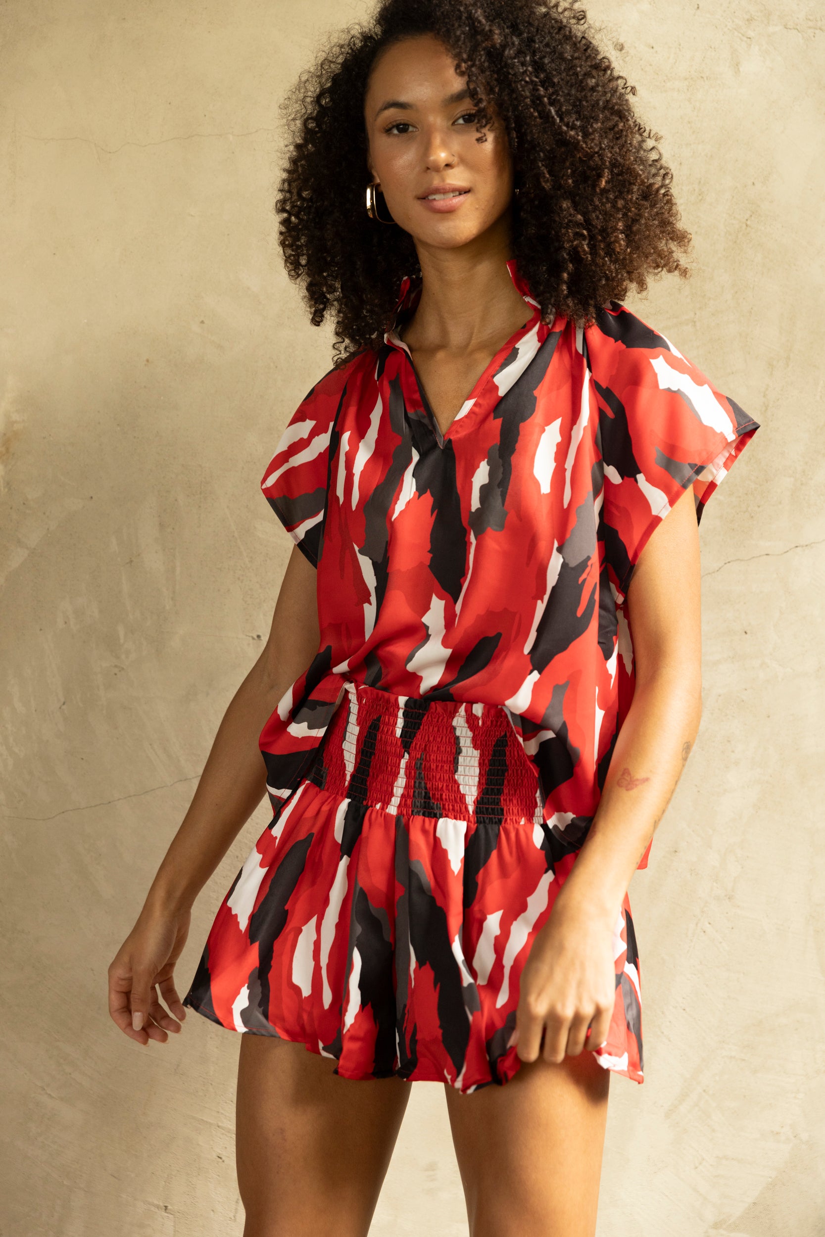 SALE - The Abstract Blouse Red & Black