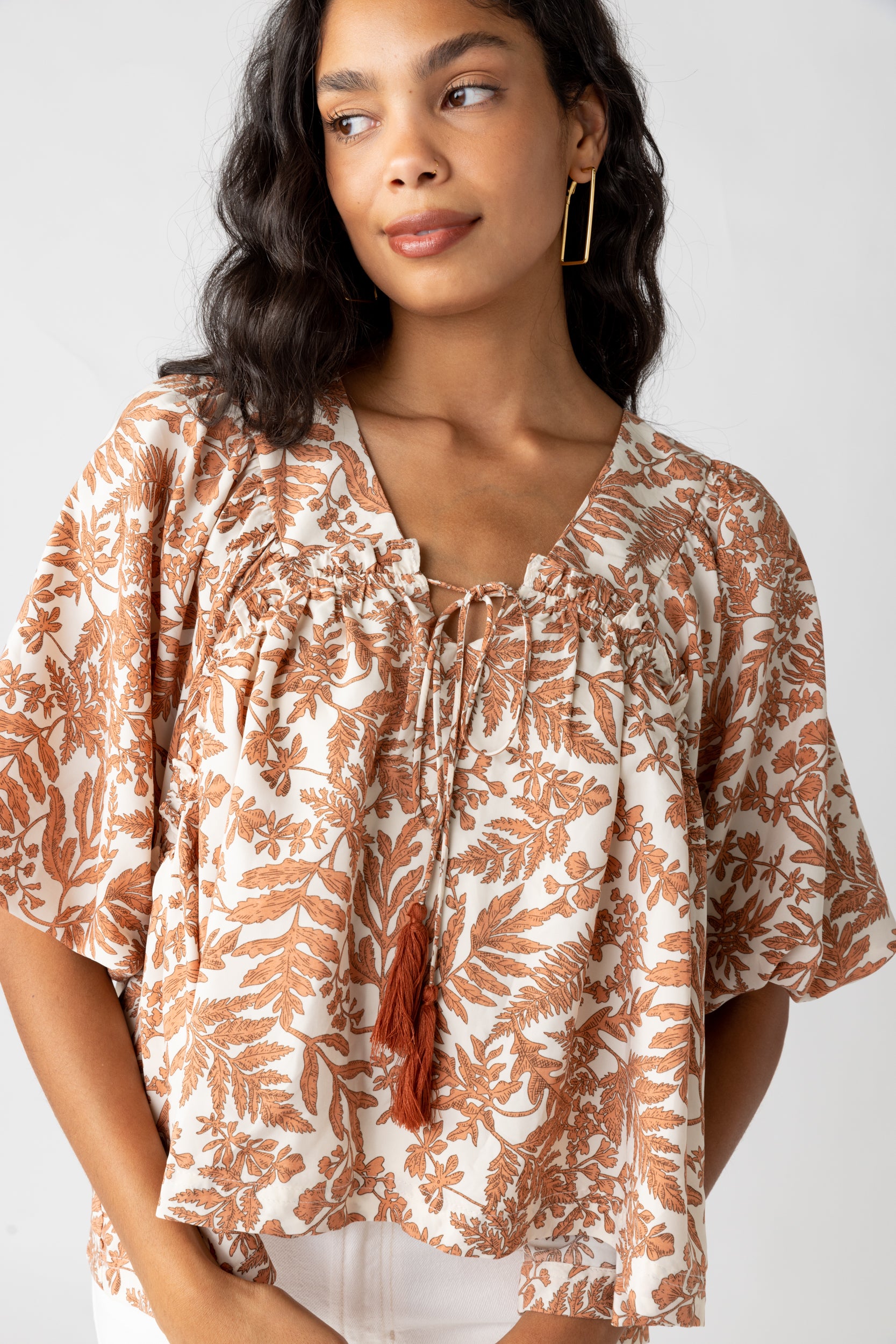 Susie Floral Peasant Blouse - fab'rik
