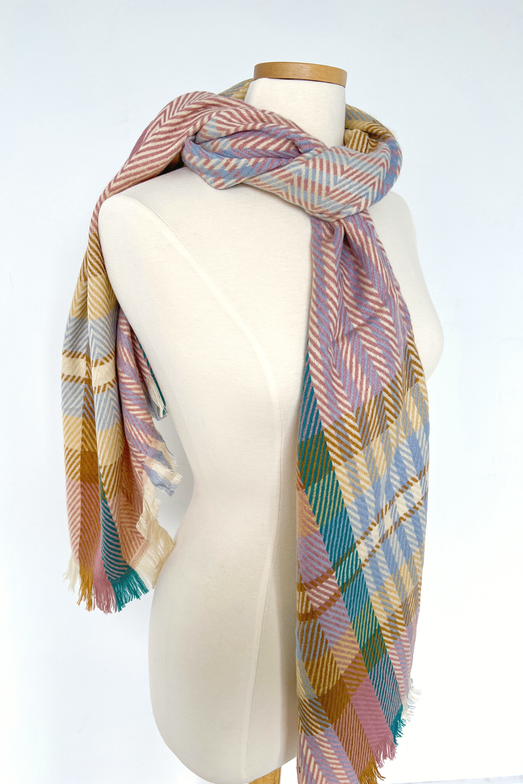 Ashley Plaid Fringe Scarf - fab'rik