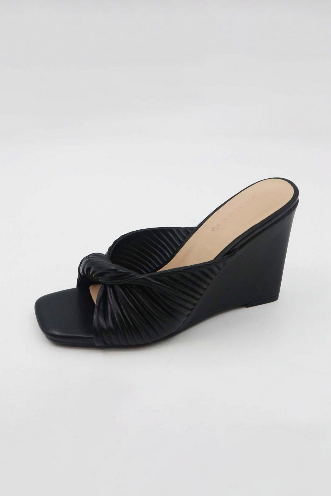 Publisher Twist Detail Wedge - fab'rik
