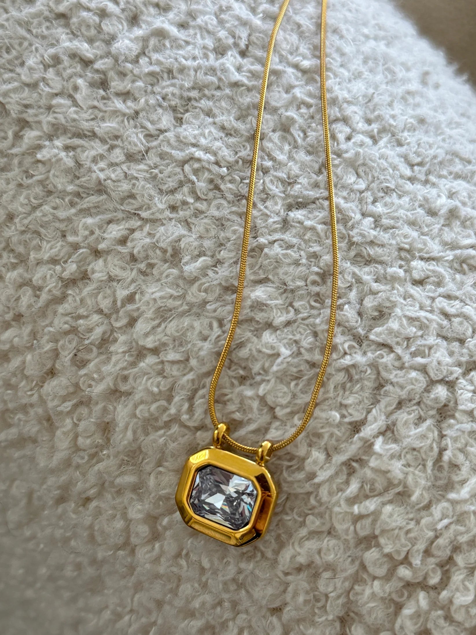 Daisy Necklace