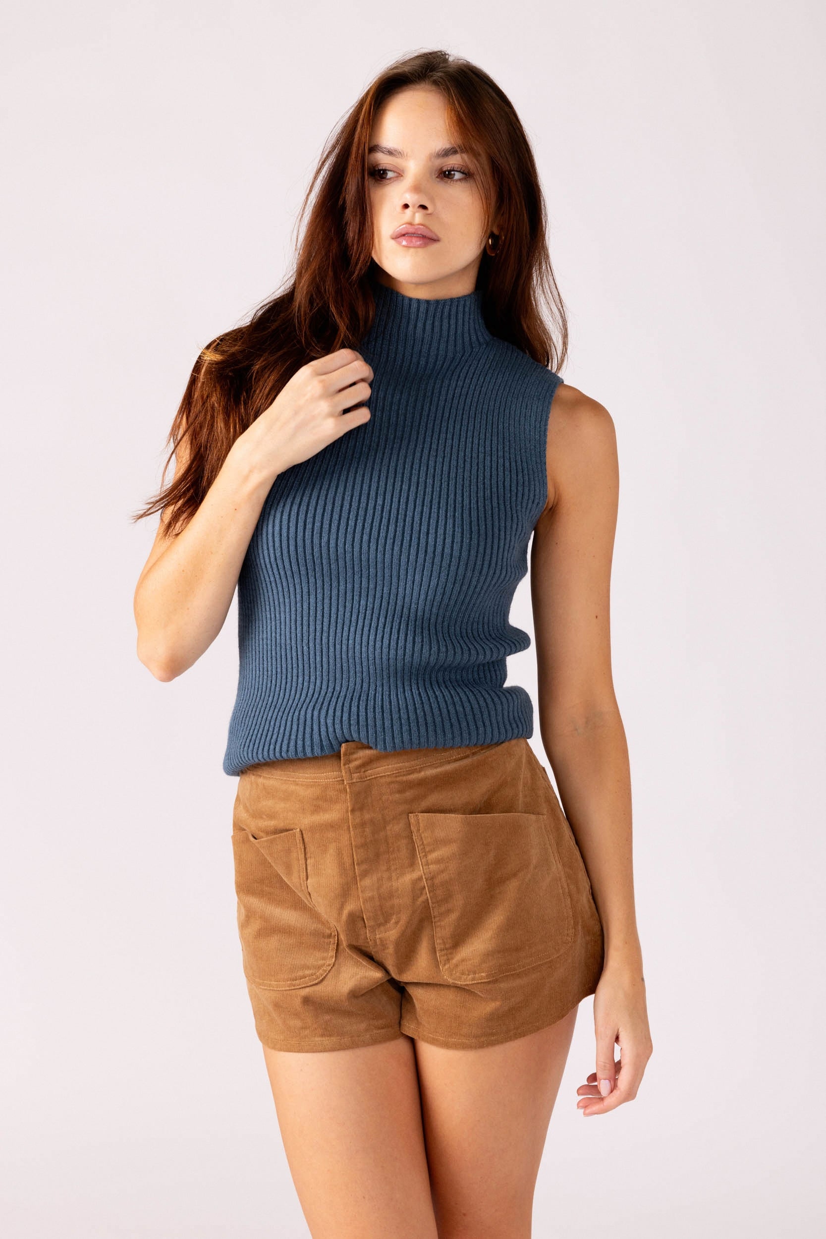 Kloe Sleeveless Sweater - fab'rik