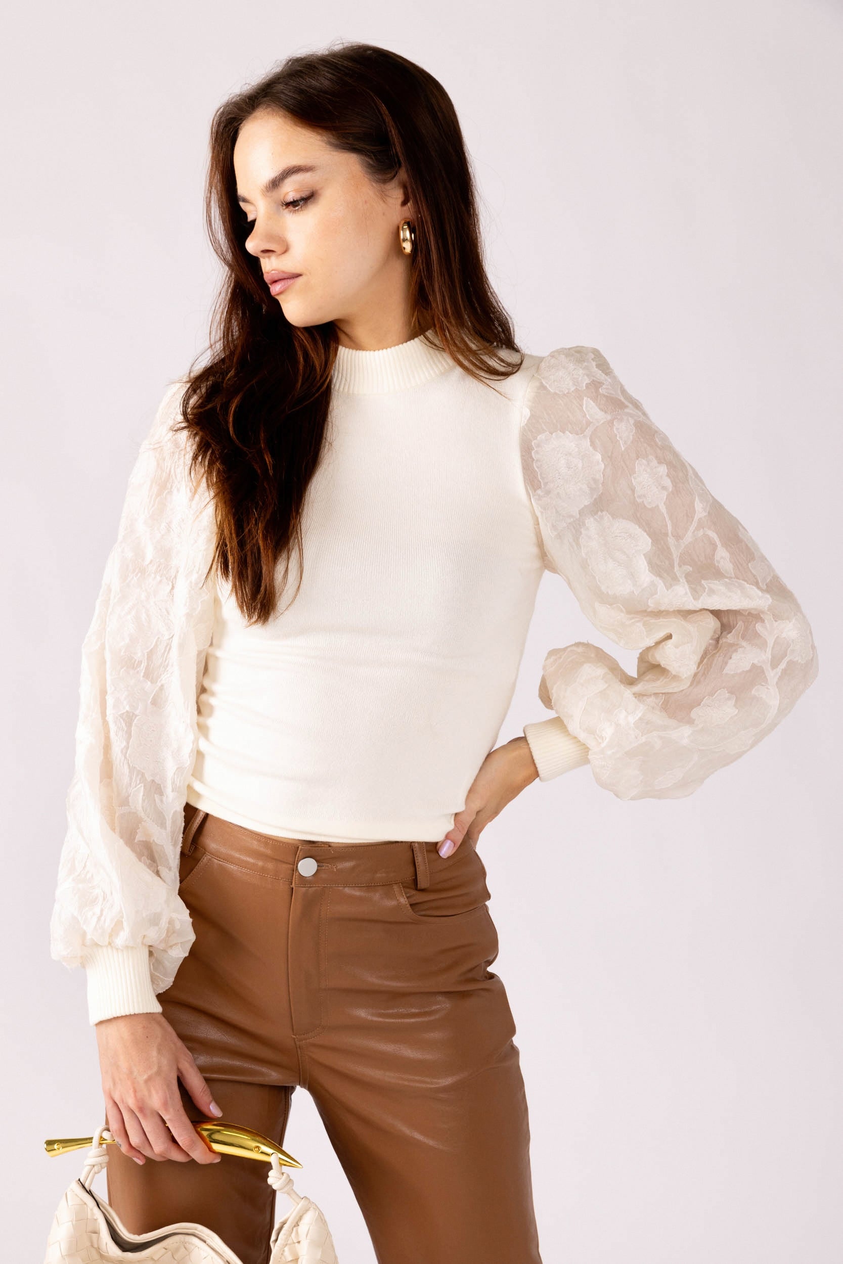 Bonnie Lace Sleeve Sweater - fab'rik