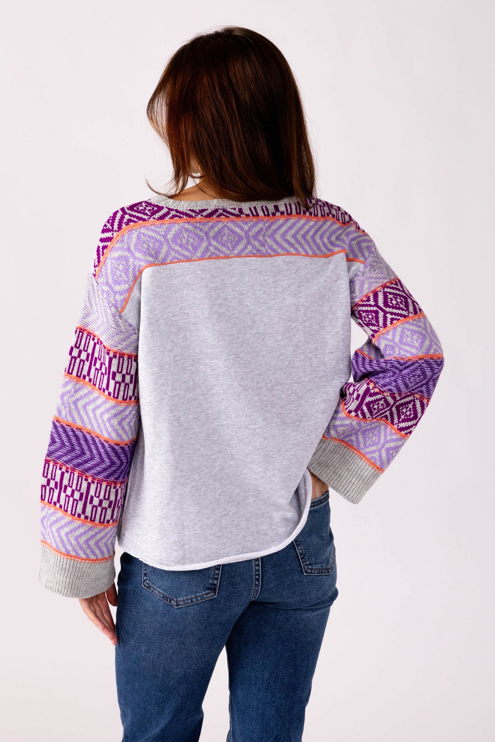 Janine Patterned Sleeve Sweatshirt - fab'rik