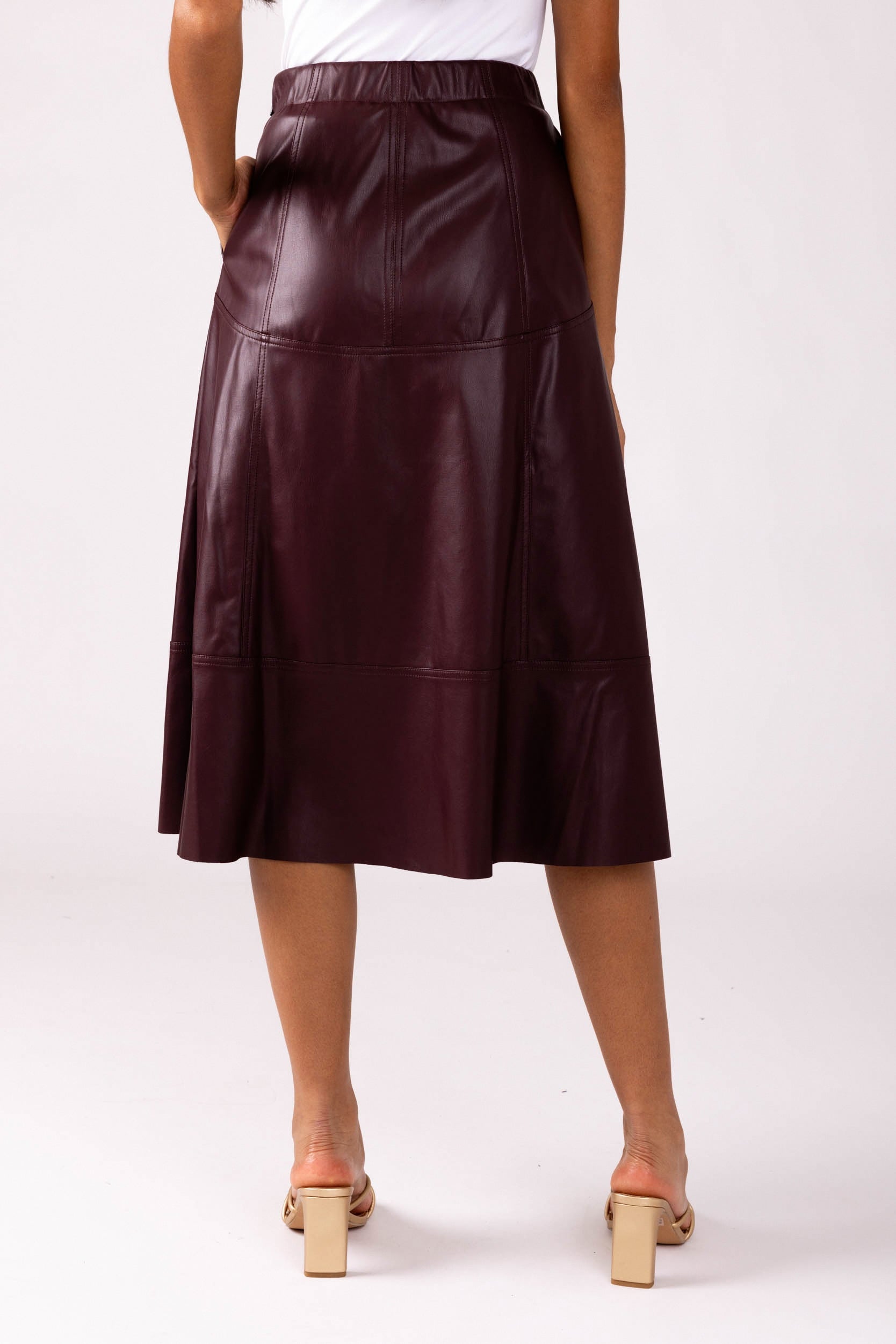 Jade Pleated Vegan Leather Skirt - fab'rik