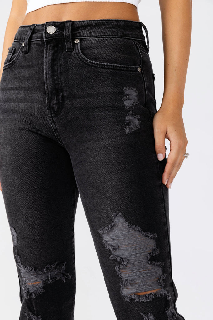 Devyn Distressed Straight Jeans - fab'rik
