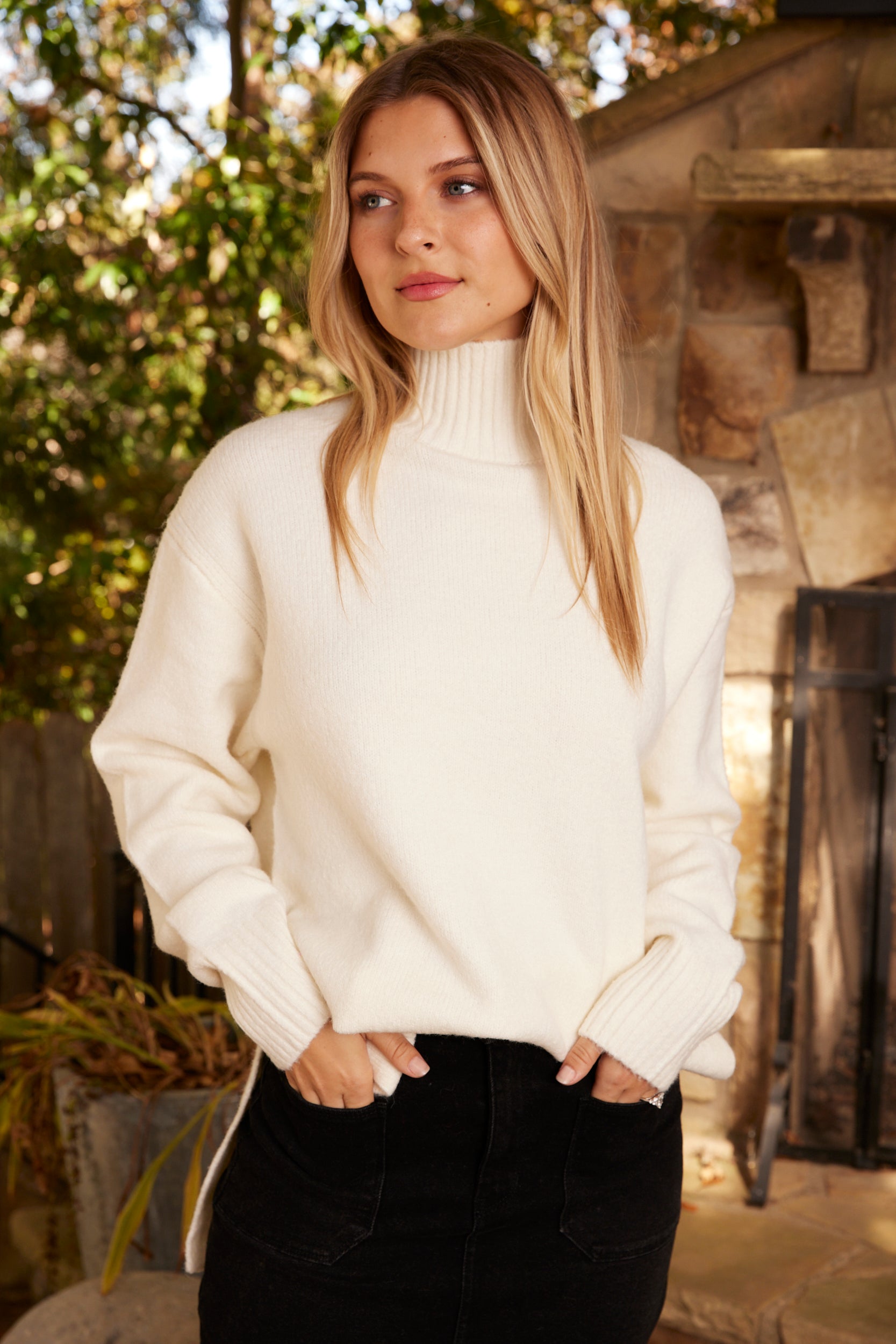 Drew Split Hem Sweater - fab'rik