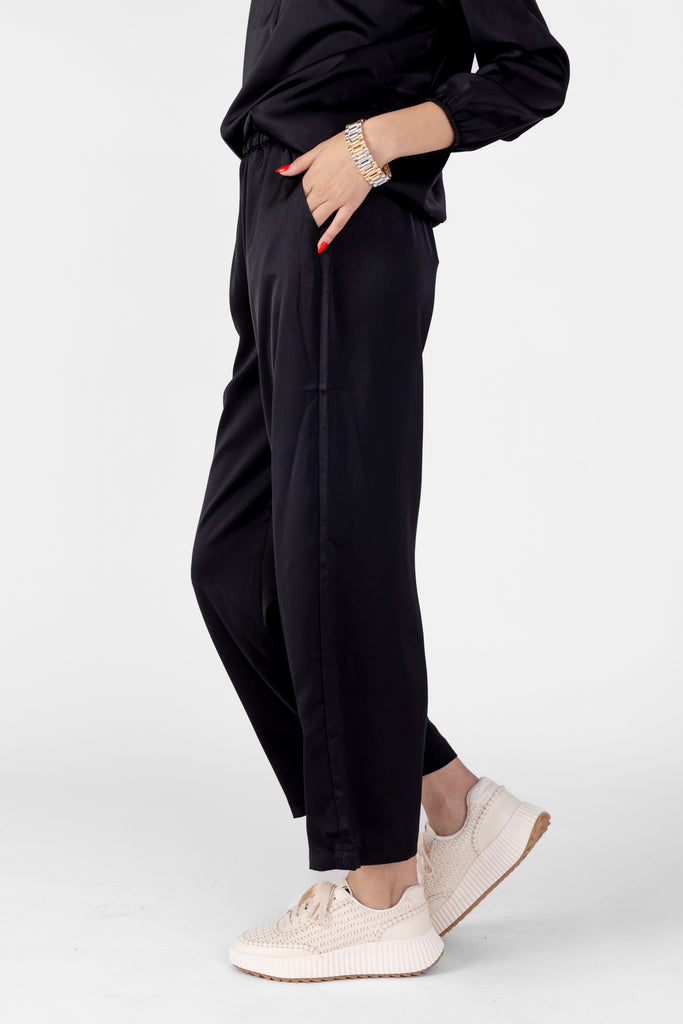 Lila Satin Loose Fit Pants - fab'rik