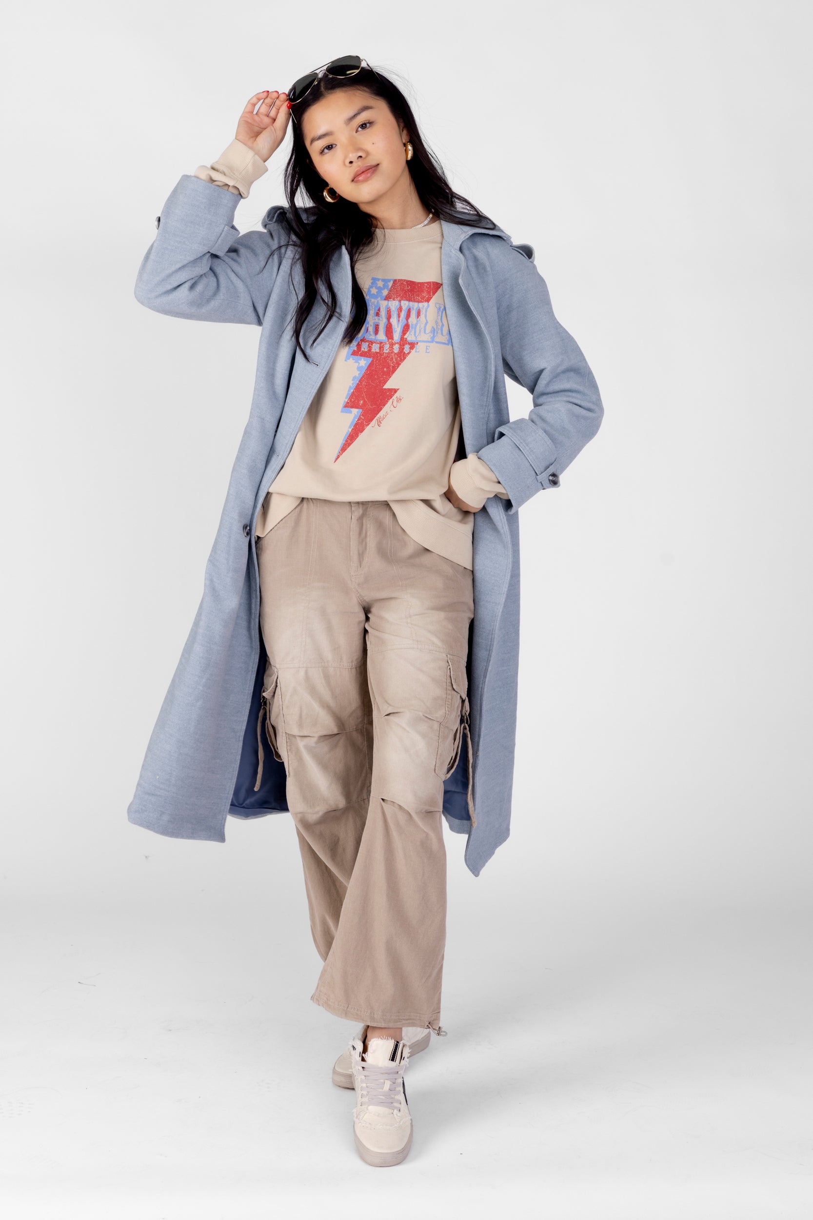 "Nashville" Lightning Bolt Graphic Sweatshirt - fab'rik