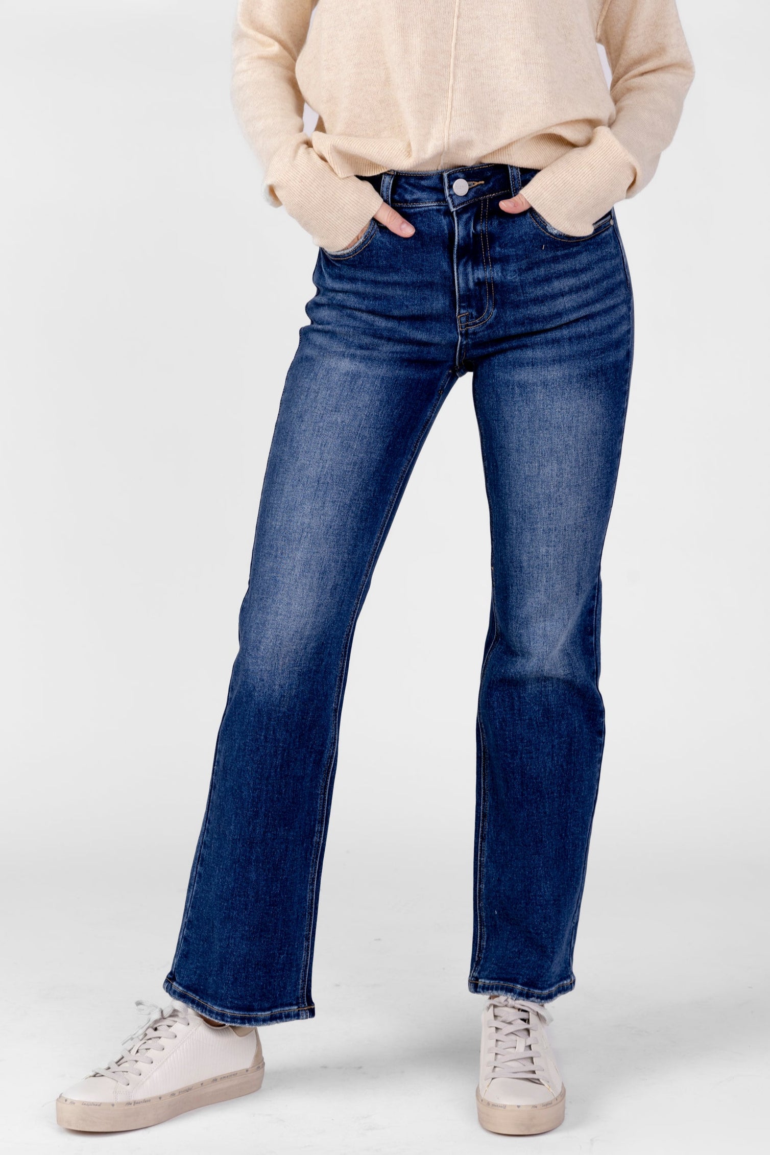 Merritt Mid Rise Bootcut Jean - fab'rik