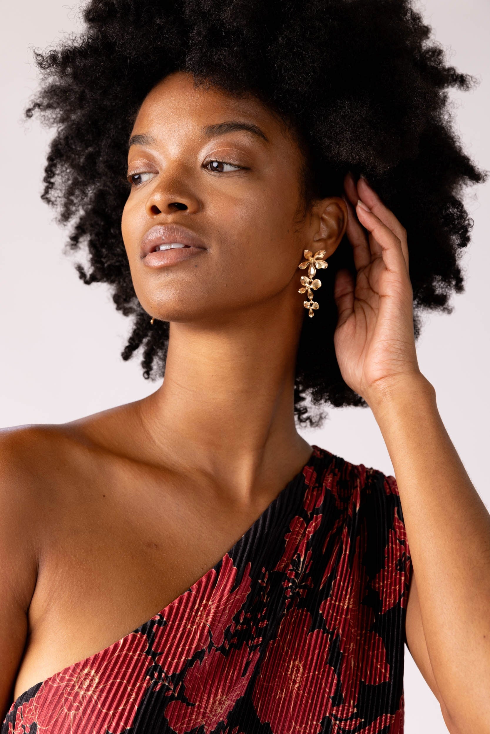 Sloan Triple Flower Dangle Earrings - fab'rik