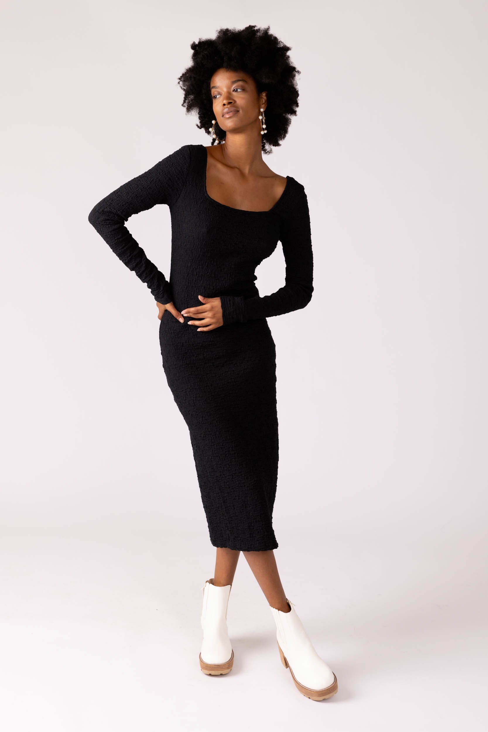 Karmen Textured Bodycon Dress - fab'rik