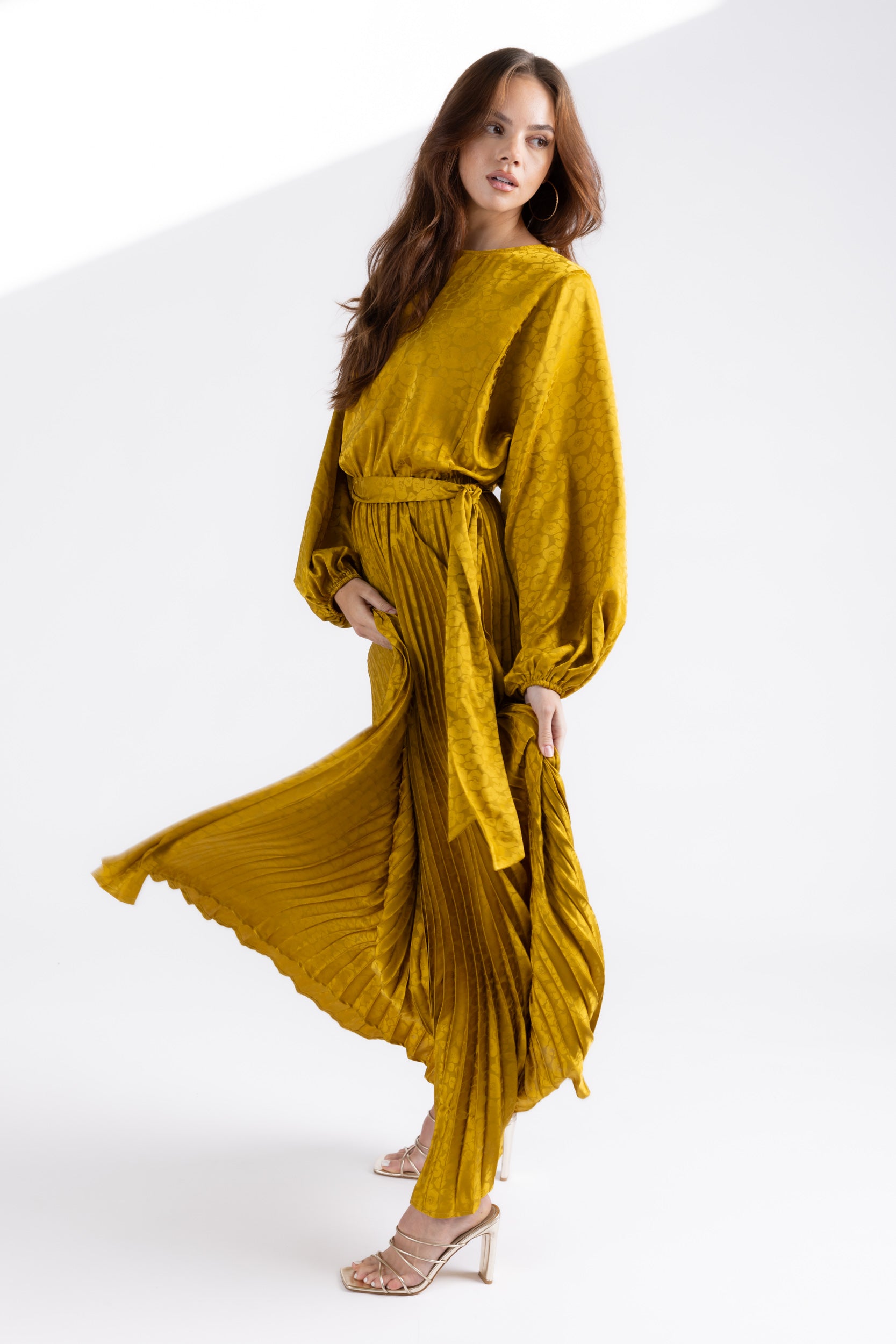Devin Pleated Maxi Dress - fab'rik