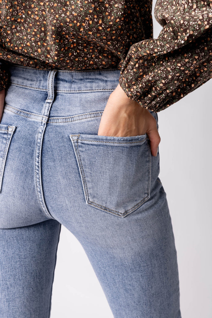 Helena Cropped Straight Leg Jeans - fab'rik