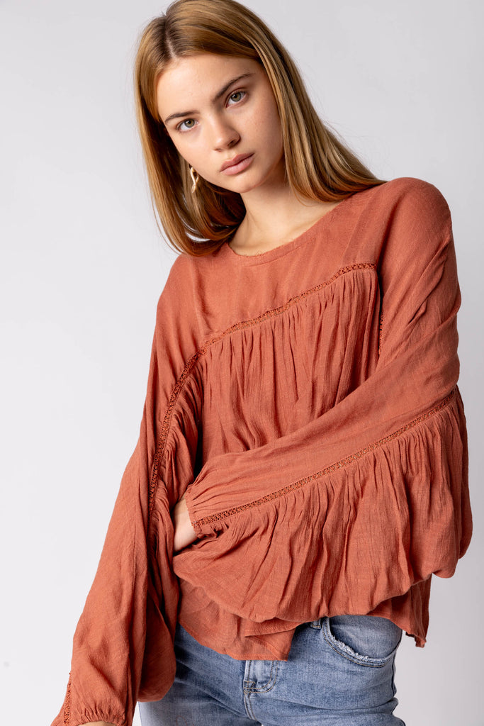 Cyrus Ruched Sleeve Top - fab'rik
