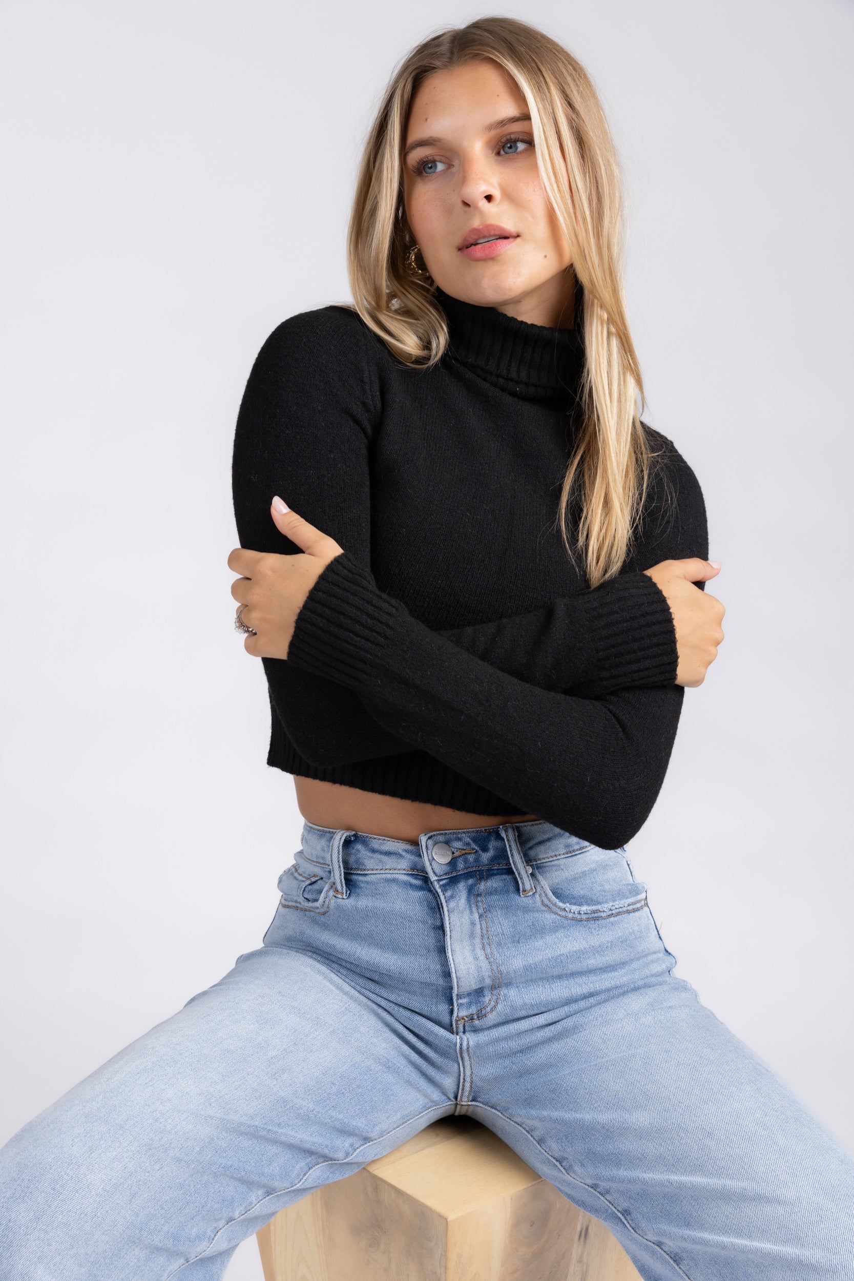 Stella Turtleneck Sweater - fab'rik