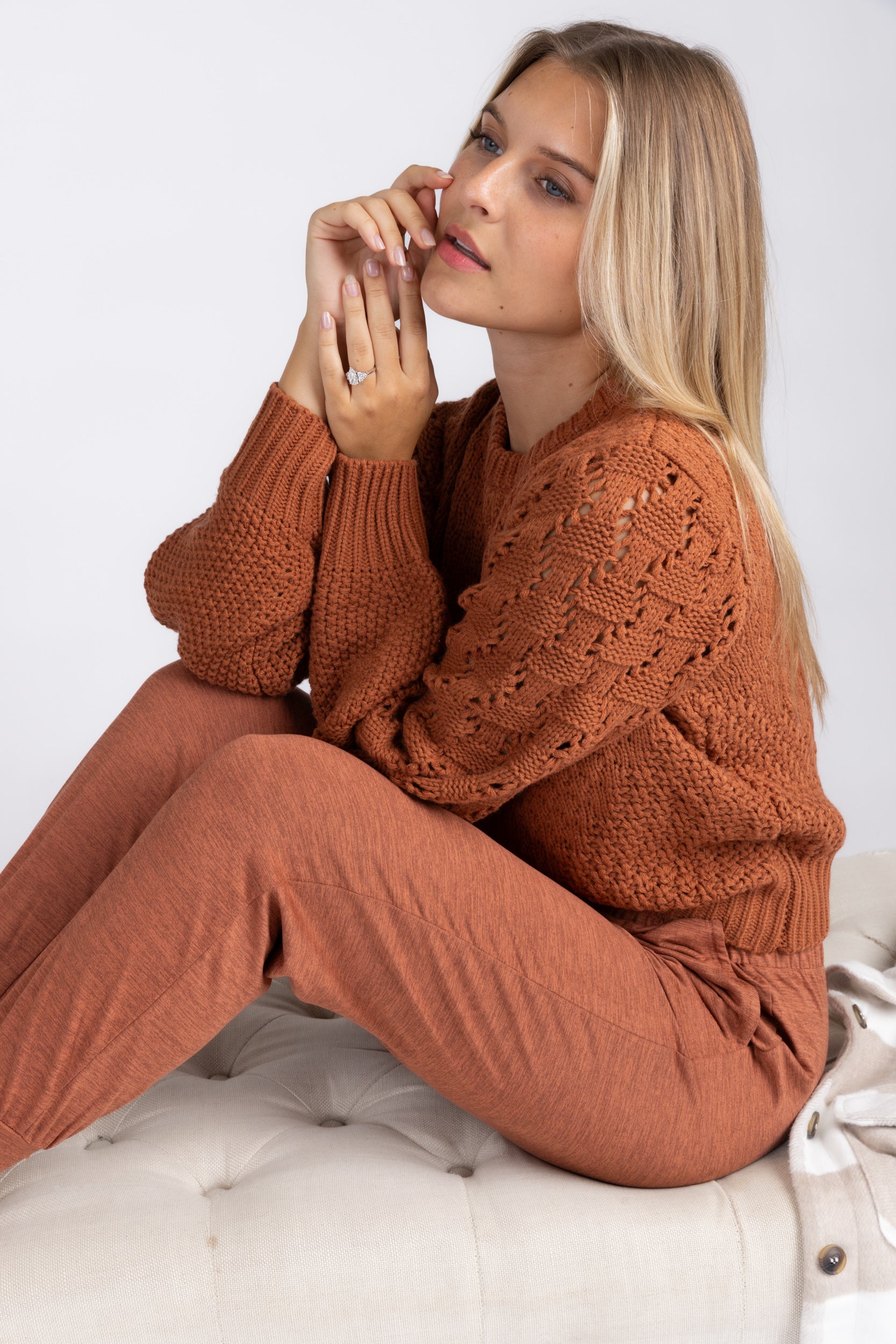 Jaylee Contrast Stitch Sweater - fab'rik