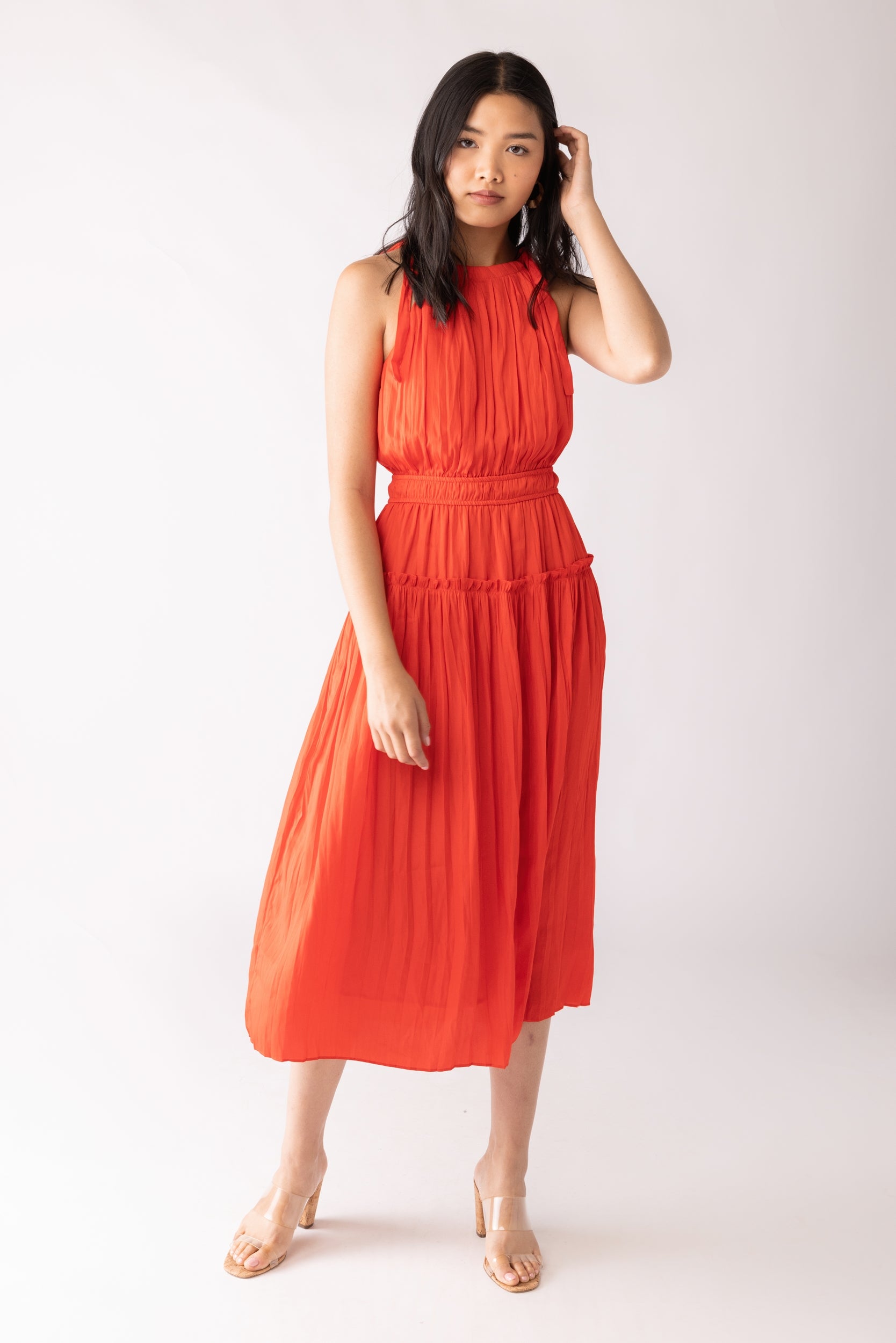 Callan Pleated Detail Midi Dress - fab'rik