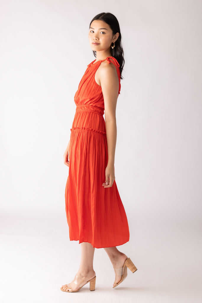 Callan Pleated Detail Midi Dress - fab'rik
