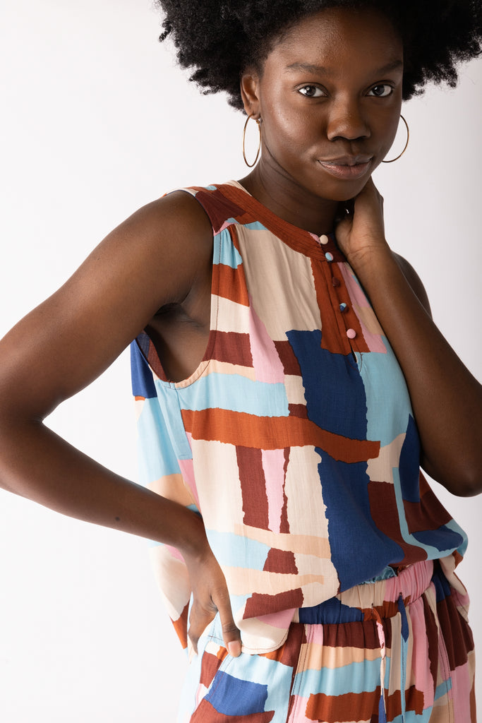 Anika Printed Sleeveless Blouse - fab'rik