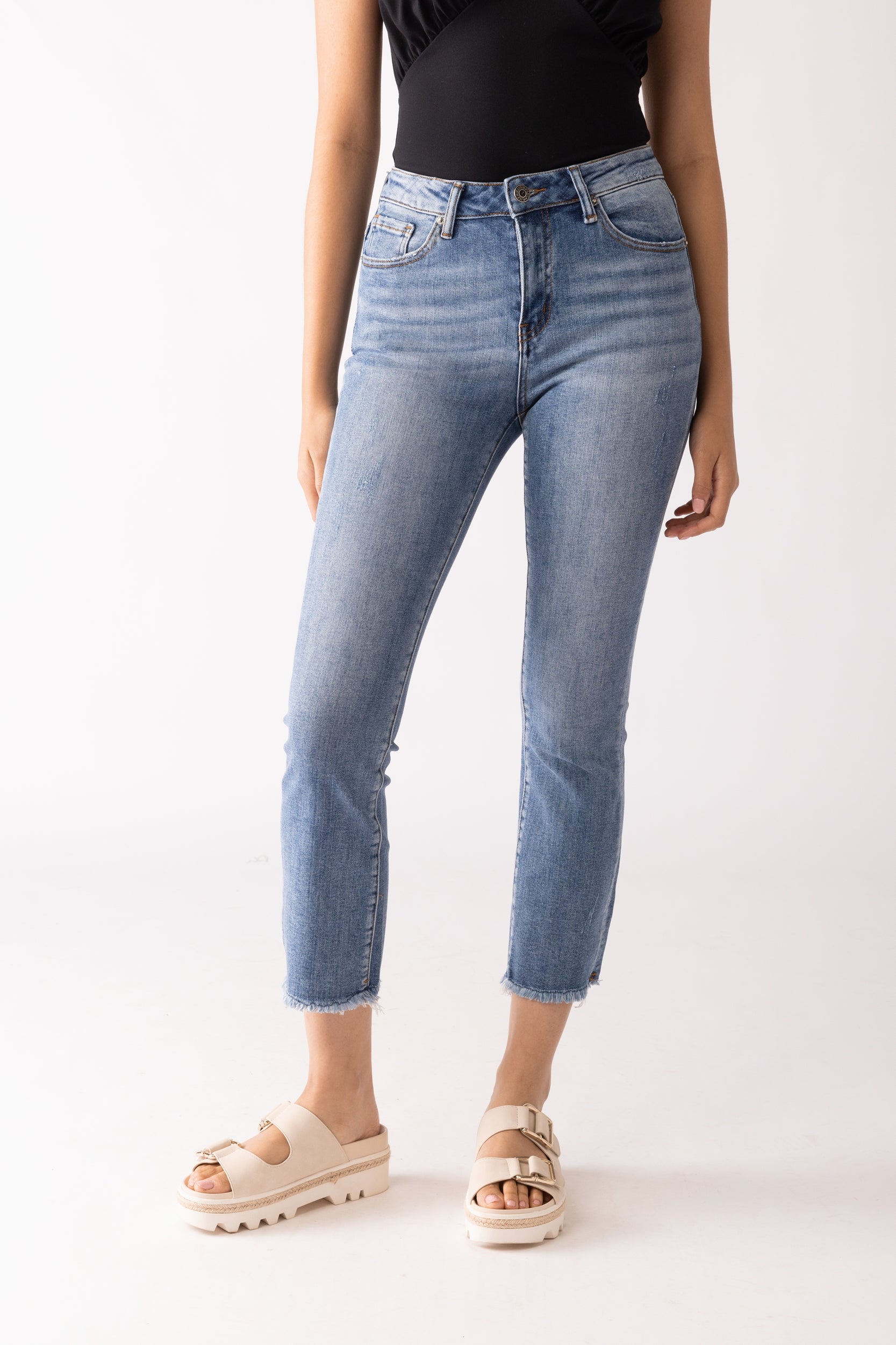 Morlie Mid Rise Straight Cropped Jeans - fab'rik