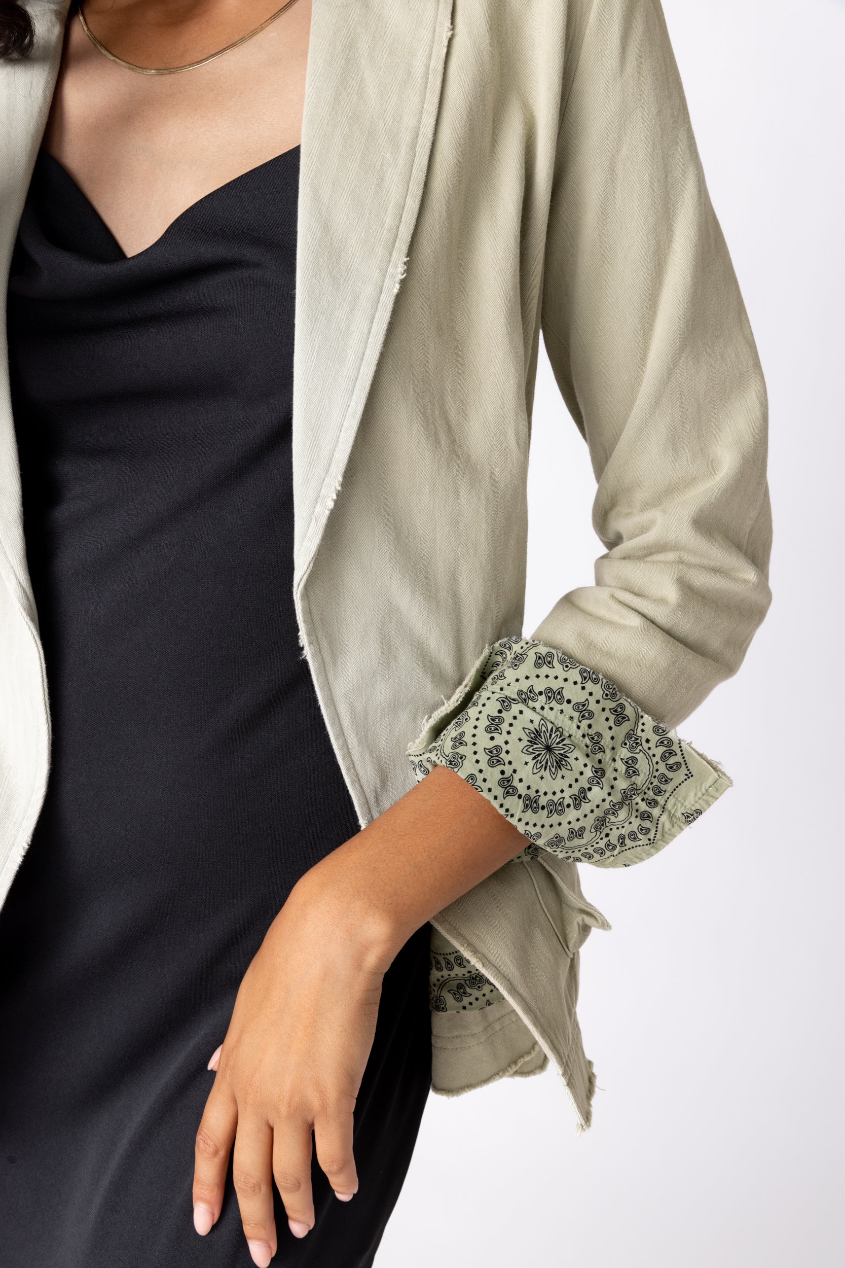 Lina Raw Hem Blazer - fab'rik