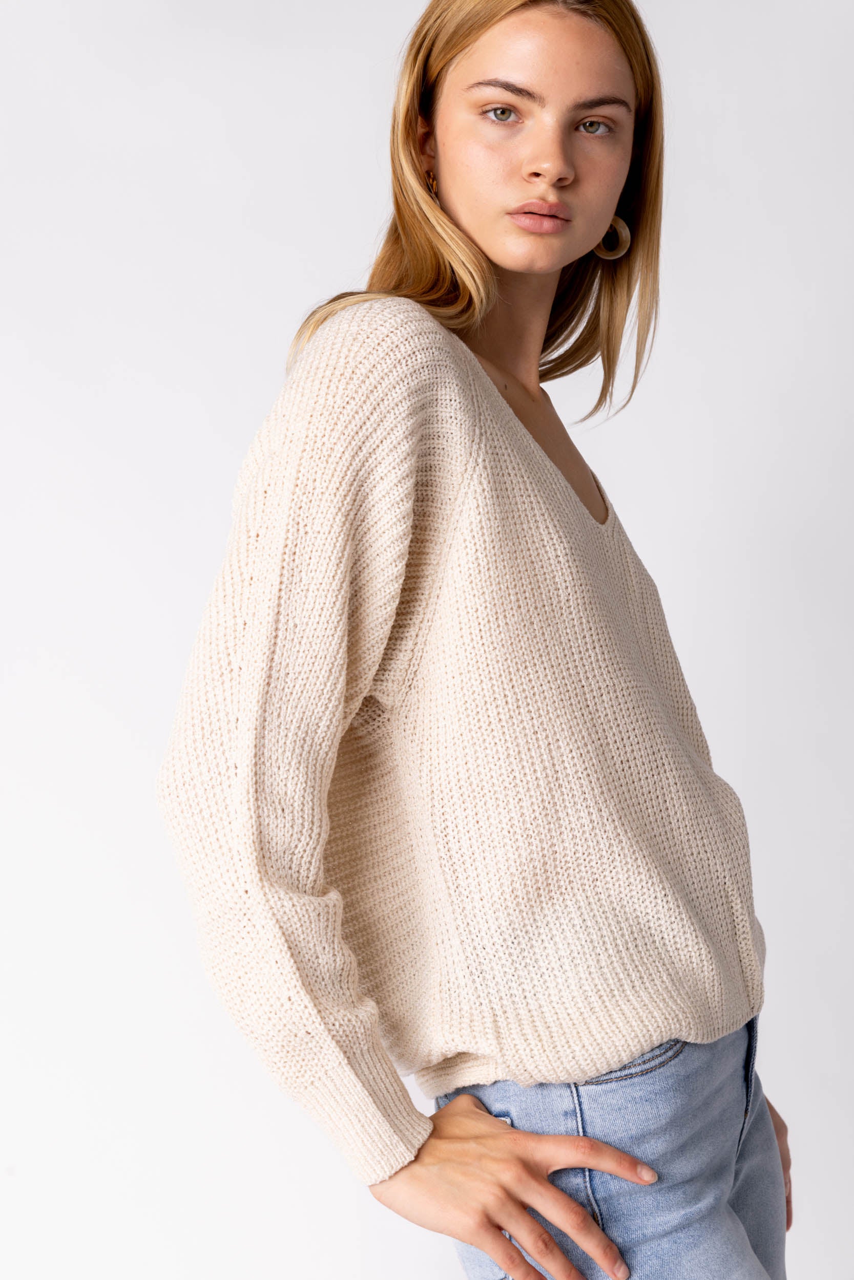 Sienna Oversized V Neck Sweater - fab'rik