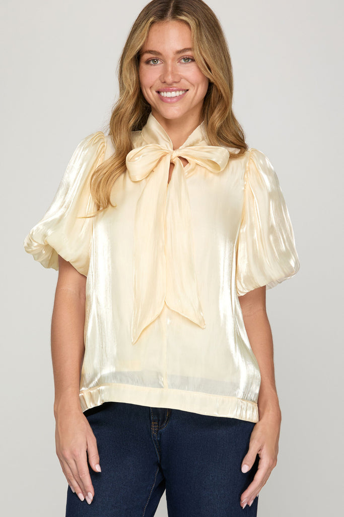 Carrie Short Puff Sleeve Top