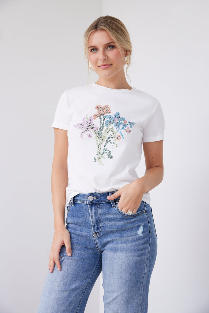 Belle Flower Graphic Tee - fab'rik