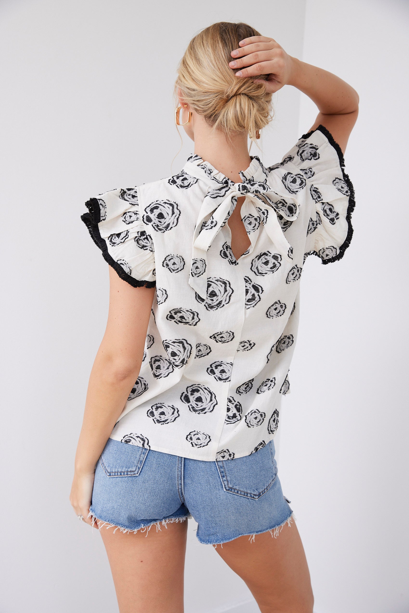 Davis Fringe Ruffle Sleeve Floral Top - fab'rik