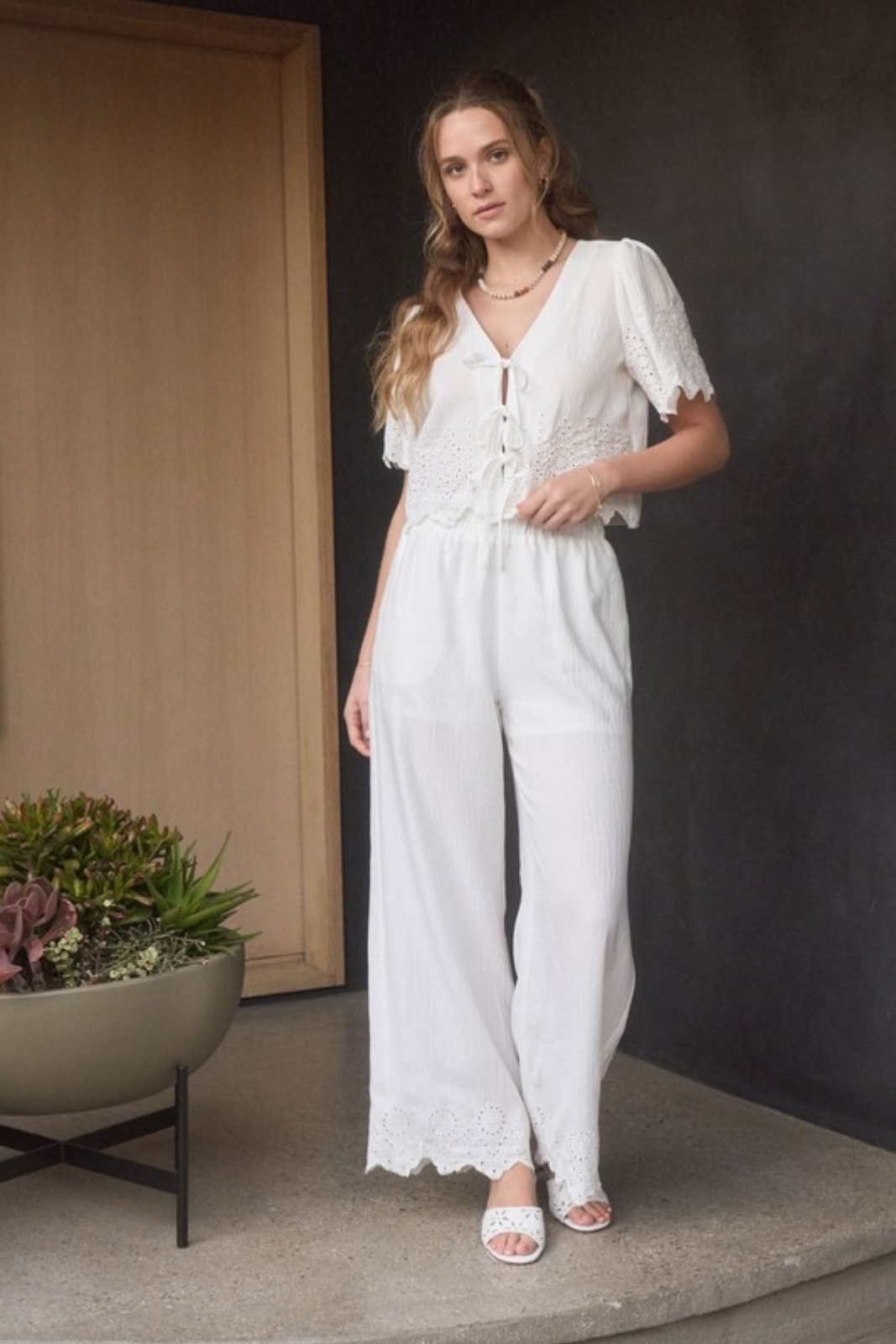 Mattah Scalloped Hem Pants