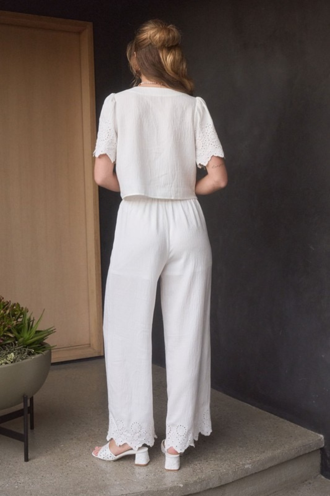 Mattah Scalloped Hem Pants