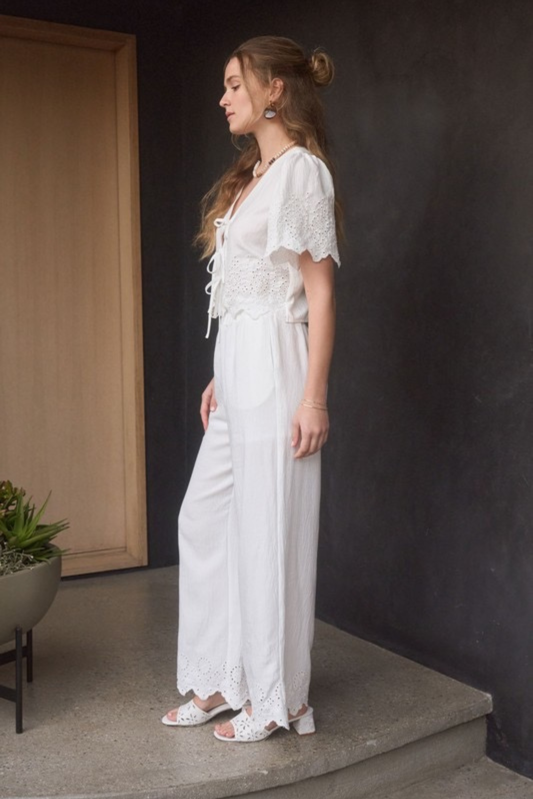 Mattah Scalloped Hem Pants