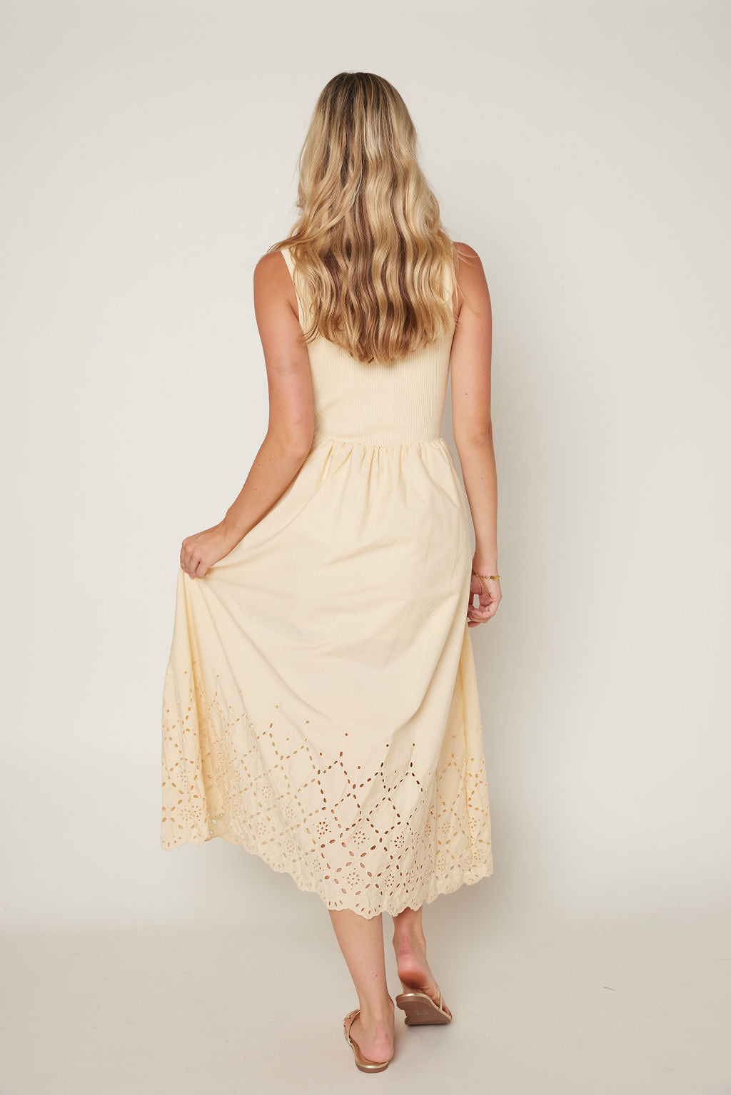 Lucy Eyelet Hem Maxi Dress