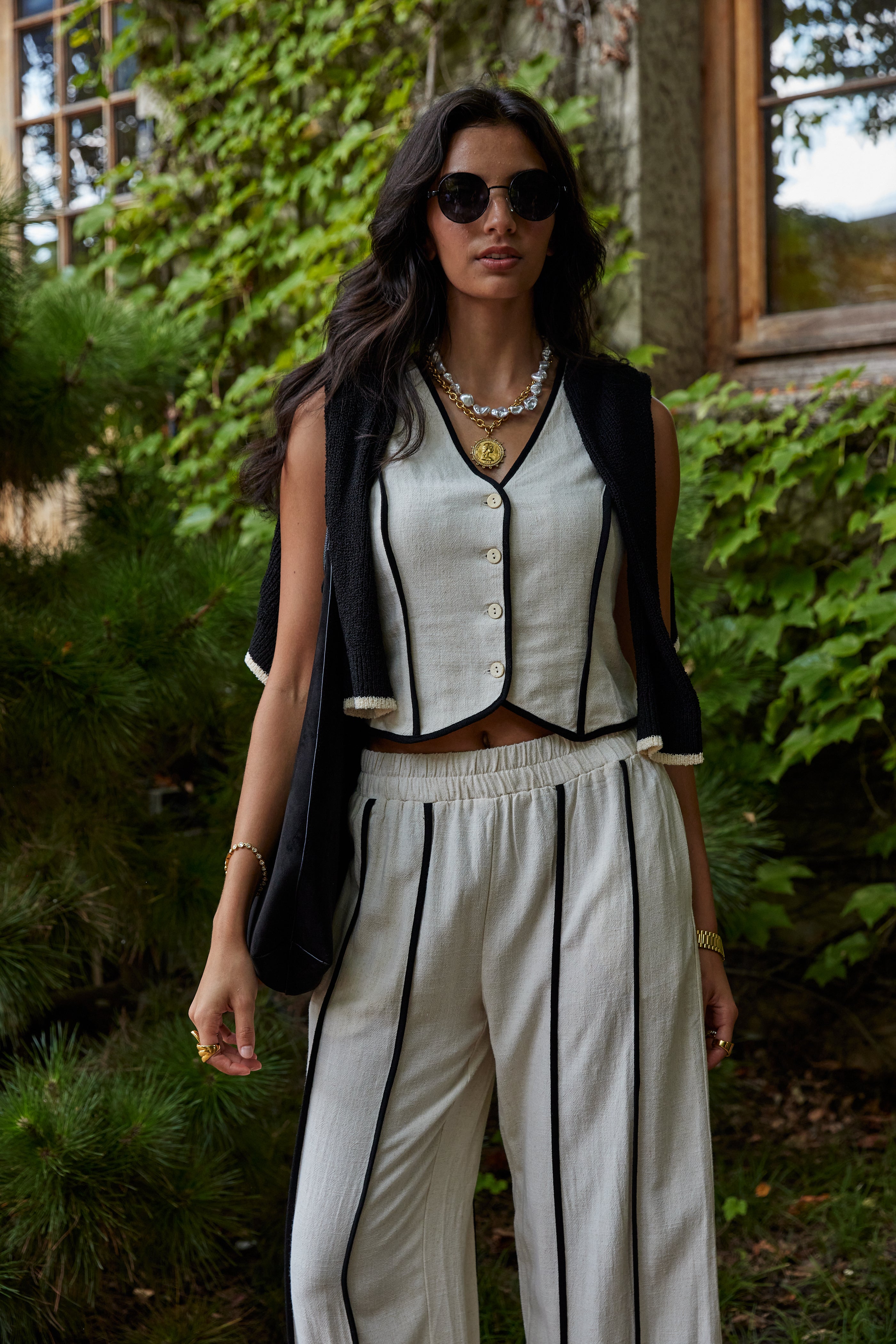 Jessie Black Stitch Vest