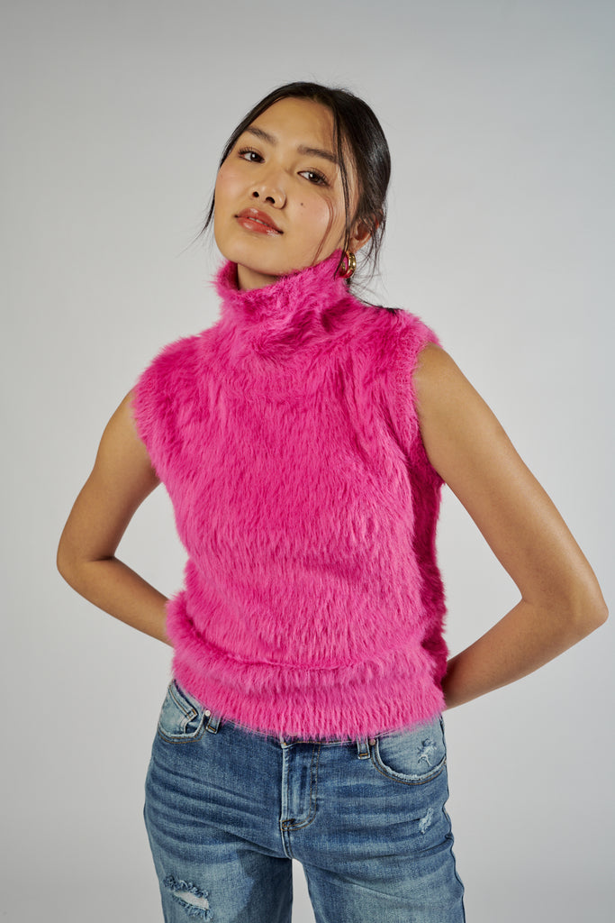 Pippa Fuzzy Sleeveless Sweater - fab'rik