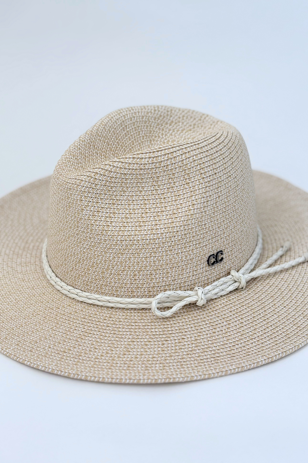 Liv Straw Hat