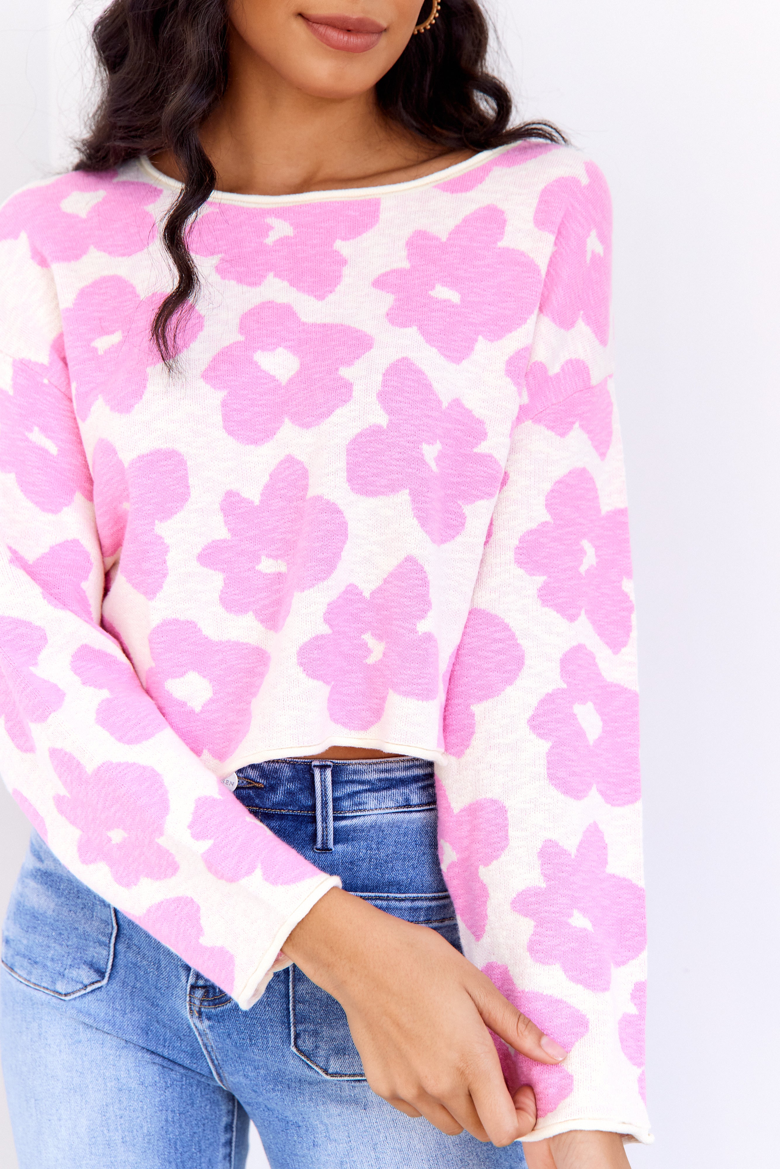 Lola Daisy Printed Crop Sweater - fab'rik