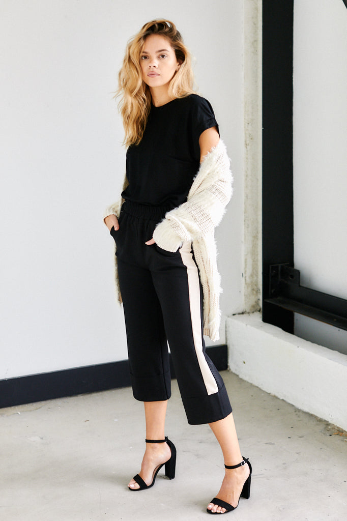 Annie Fur Detail Cardigan - fab'rik