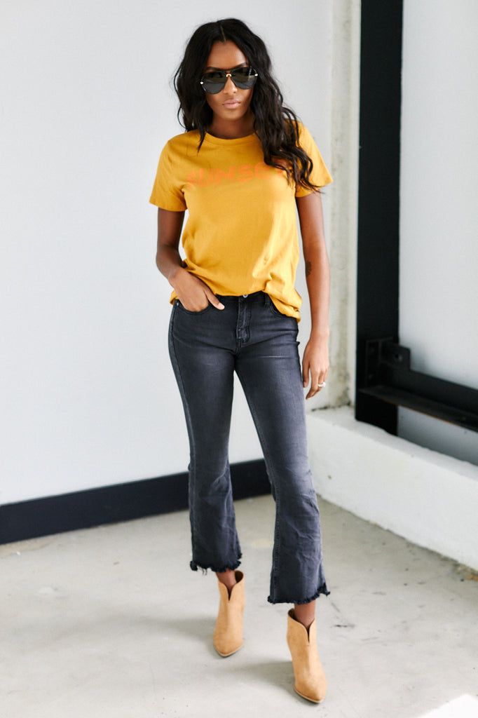 SALE - Sunset Graphic Tee - fab'rik