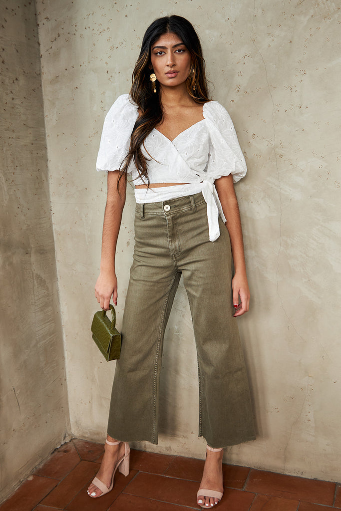 Higgins Eyelet Puff Sleeve Cropped Blouse - fab'rik