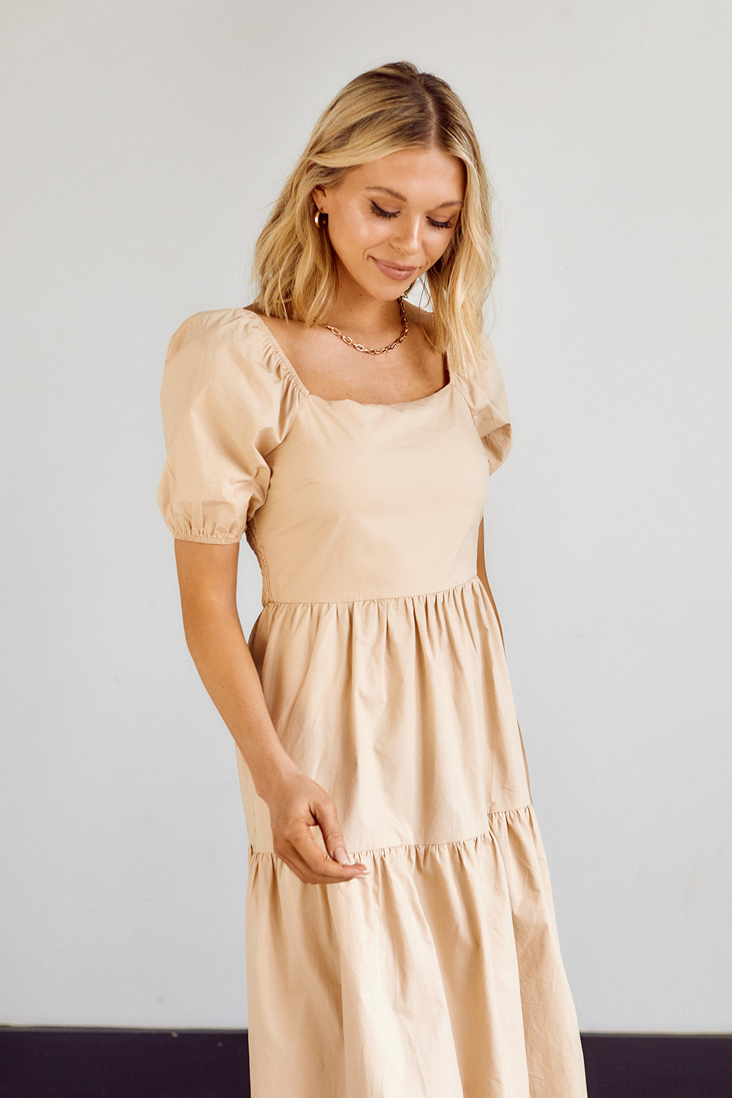 SALE - Lumi Tiered Puff Sleeve Midi Dress - fab'rik