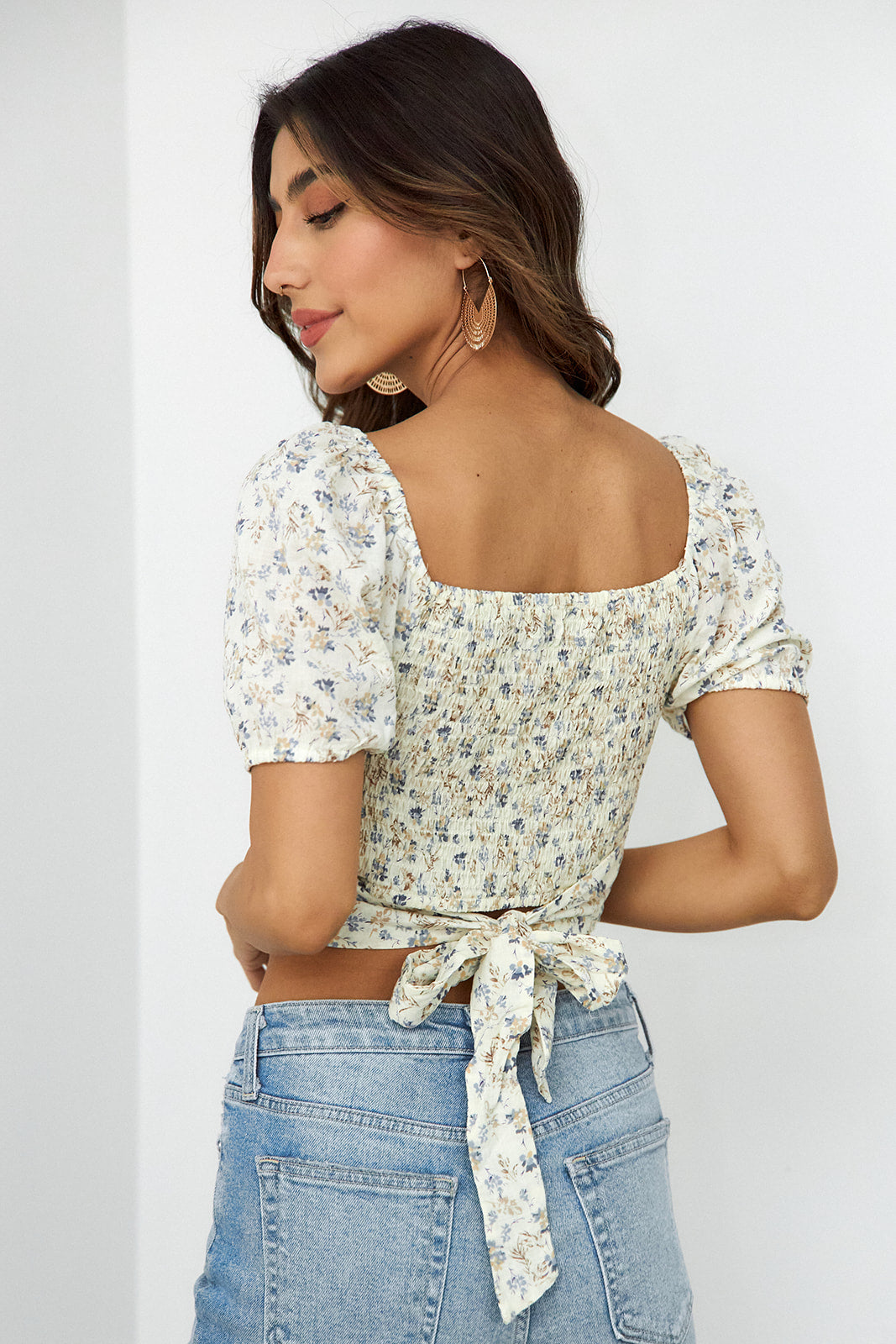 Amberly Floral Puff Sleeve Top - fab'rik