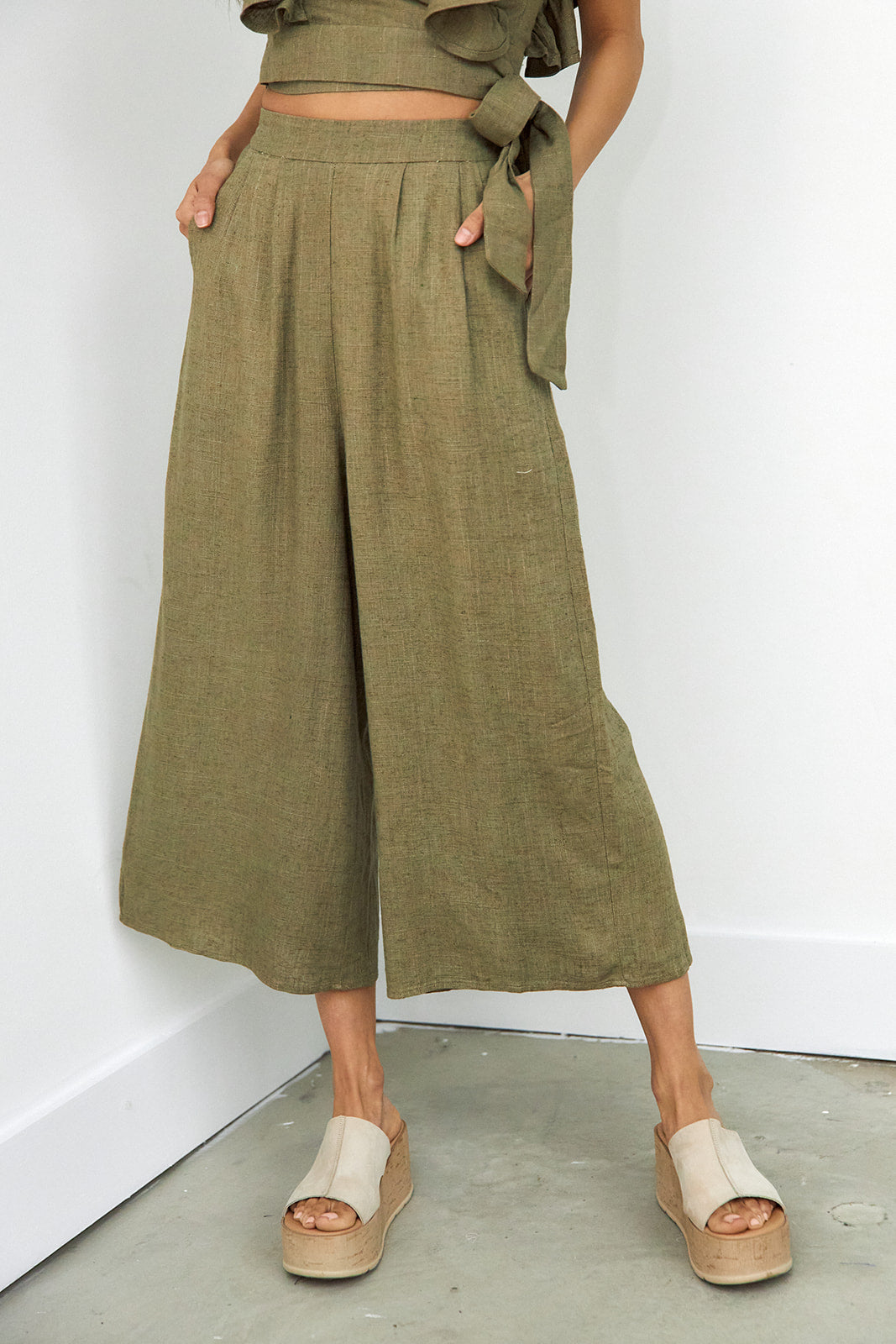 Medi Wide Leg Cropped Pant - fab'rik